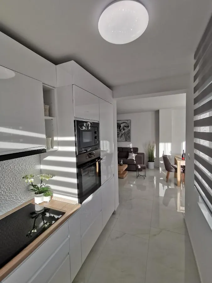 Apartments Ivana Sveti Filip i Jakov