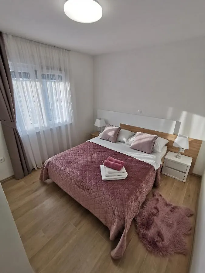 Apartments Ivana Sveti Filip i Jakov