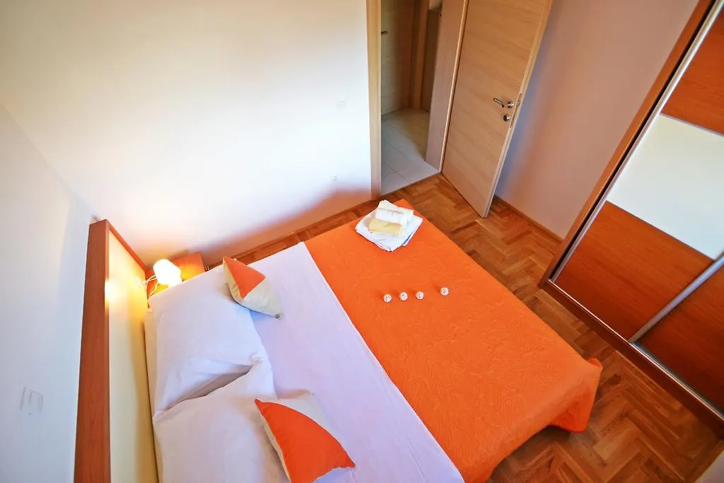 Apartments Ivana Sveti Filip i Jakov